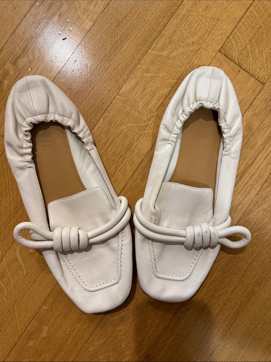 Loewe Shoes - Loewe White Knotted Bow Leather Loafers